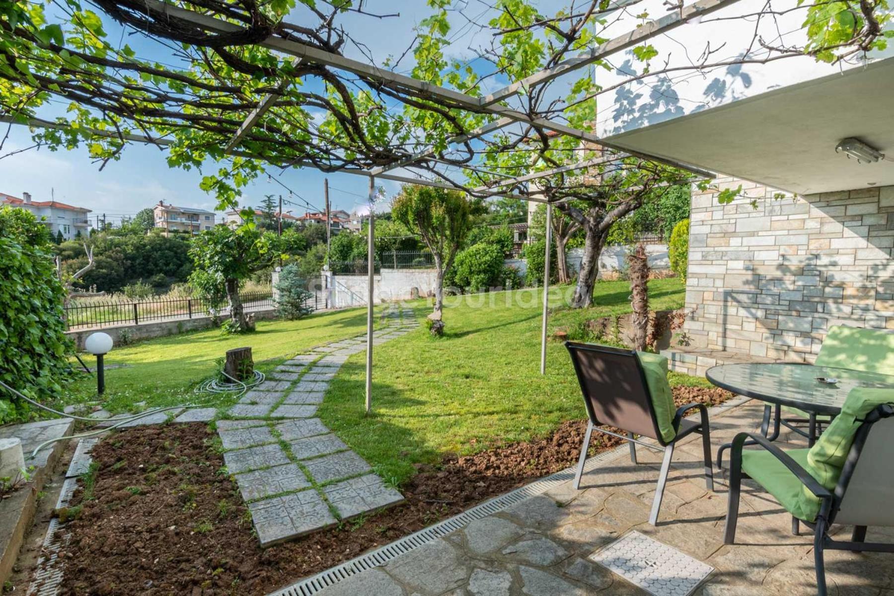 Appartement Traditional With Garden, Also For Gatherings ,15 Minutes From Airport Thessaloniki